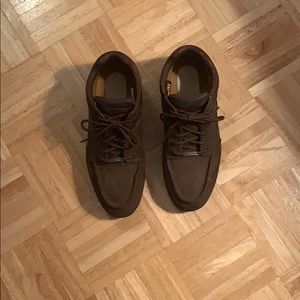 Timberlands Gore-Tex mid size 10 1/2 inch boots